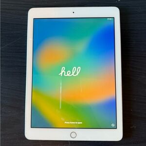 iPad 5th generation 32g wifi